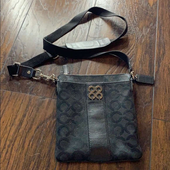 Coach Handbags - Coach crossbody bag